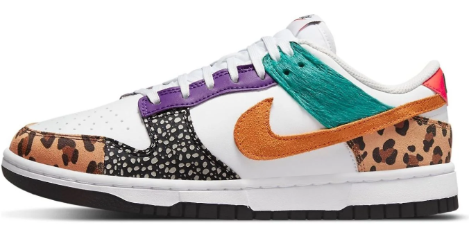Nike Women's Dunk Low SE Sneakers – Safari Mix