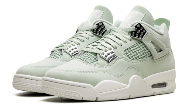 Air Jordan 4 WMNS “Abundance” – Pale Green / Cream