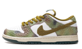 Alexis Sablone x Nike SB Dunk Low Pro "Chameleon" Sneakers - Green / White