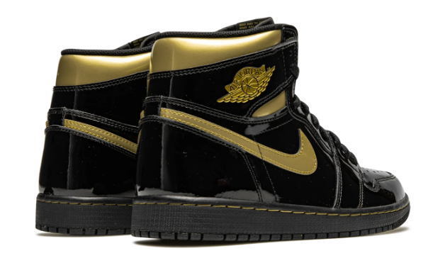 Air Jordan 1 Retro High OG “Black Metallic Gold” – Black / Gold