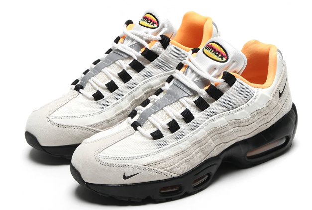 Nike SB Air Max 95 "FC Pack" Sneakers - Off-White / Black / Yellow