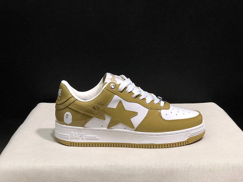 BAPE STA Low-Top Sneakers - Olive Green & White
