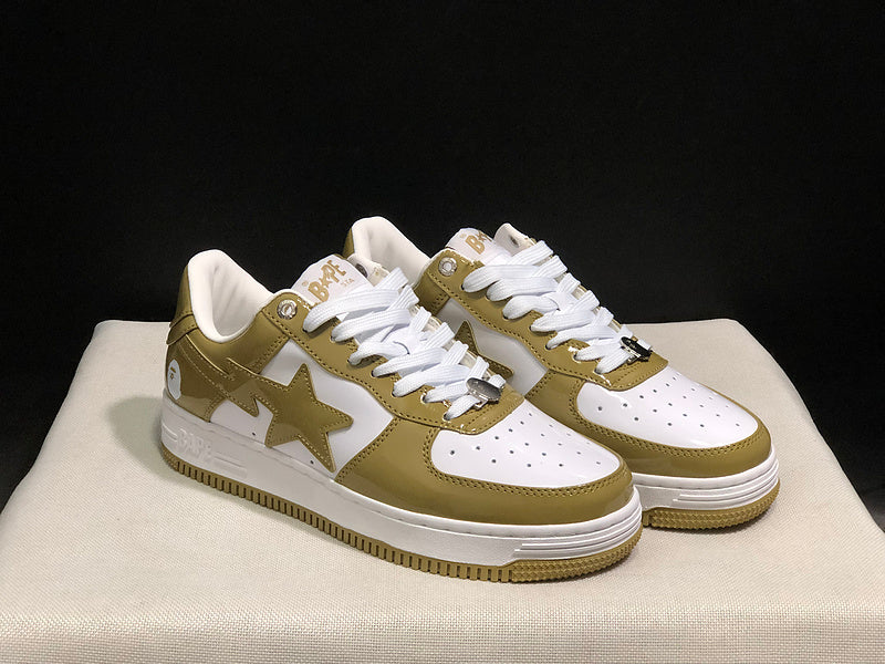 BAPE STA Low-Top Sneakers - Olive Green & White