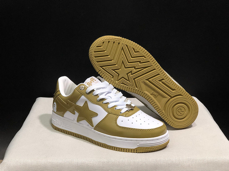 BAPE STA Low-Top Sneakers - Olive Green & White