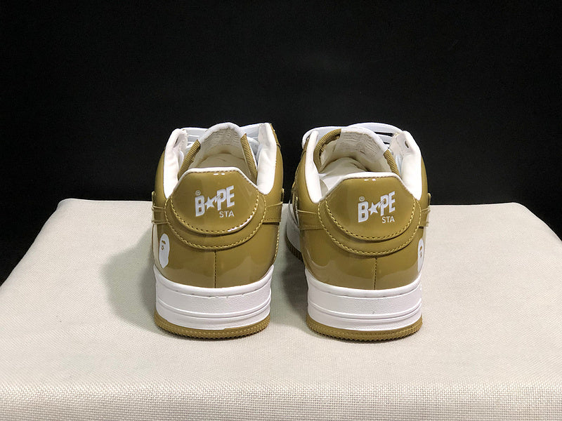 BAPE STA Low-Top Sneakers - Olive Green & White