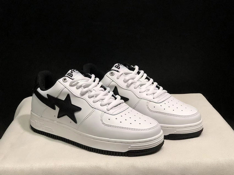 A BATHING APE BAPE STA Low-Top Sneakers – White & Black