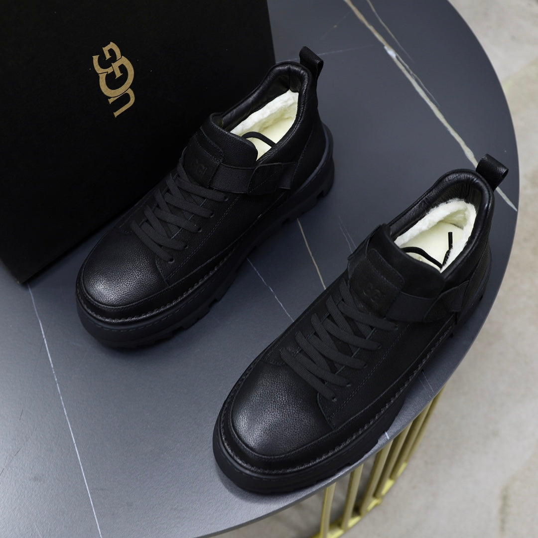 UGG High-Top Platform Boots – All Black