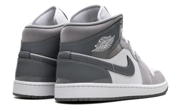 Air Jordan 1 Mid SE "Cool Grey" Sneakers - White / Grey